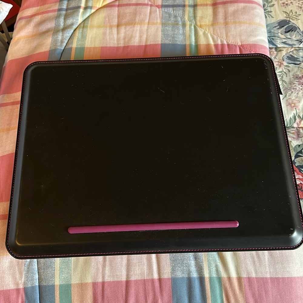 Belkin lap desk